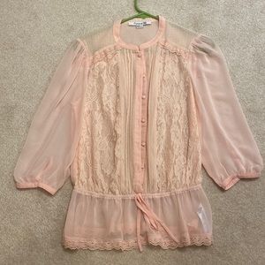 Forever 21 light pink lace top